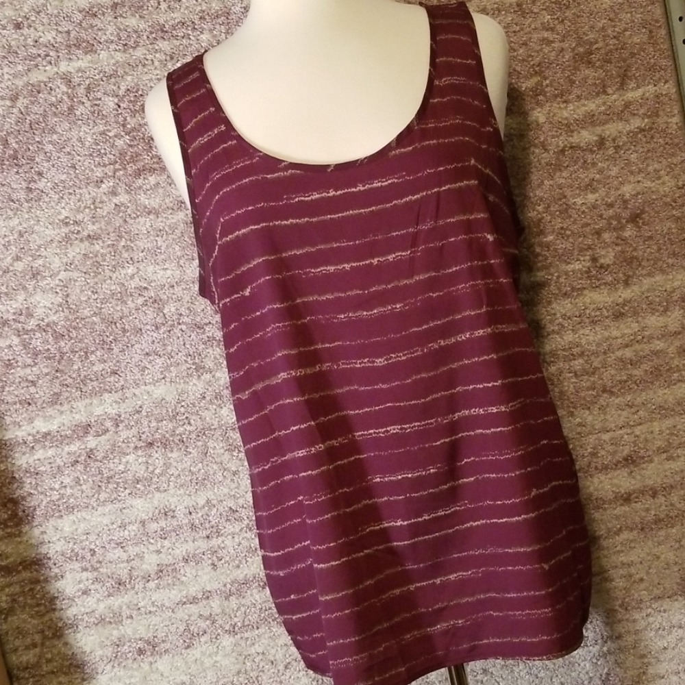 Mossimo sleeveless top